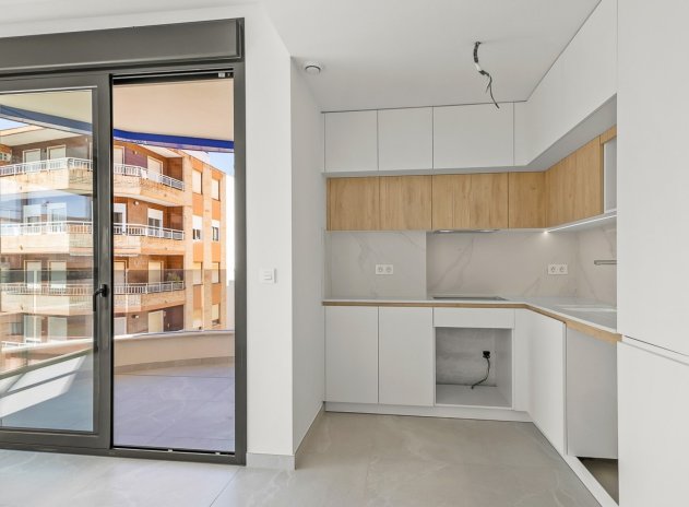 Herverkoop - Appartement - Torrevieja - Playa del Cura