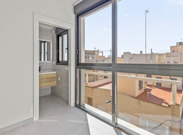 Herverkoop - Appartement - Torrevieja - Playa del Cura