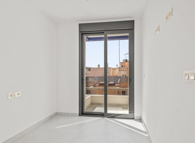 Herverkoop - Appartement - Torrevieja - Playa del Cura