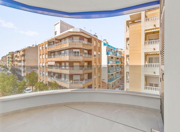Herverkoop - Appartement - Torrevieja - Playa del Cura