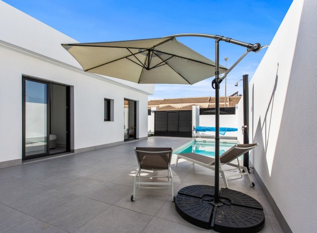 Herverkoop - Villa - Roldan - Lo Ferro