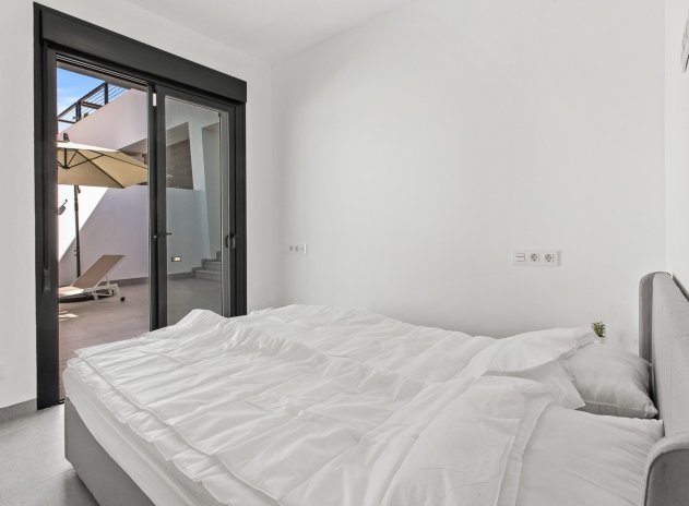 Herverkoop - Villa - Roldan - Lo Ferro