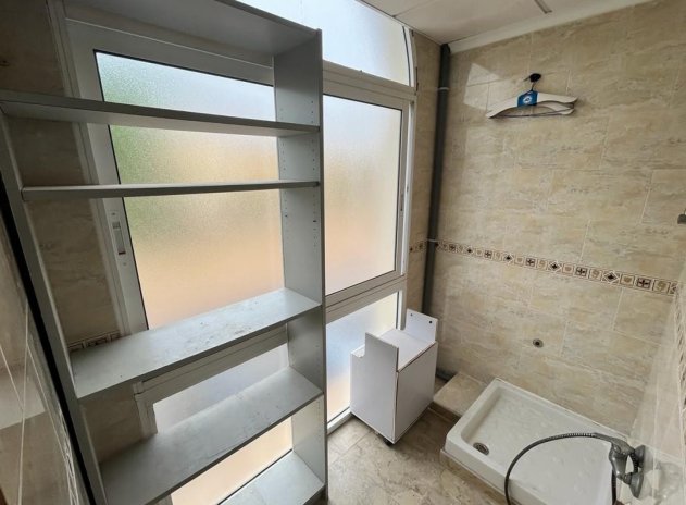 Herverkoop - Commercieel - Algorfa - La Finca Golf