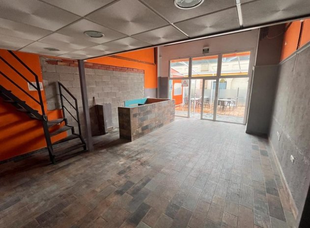 Herverkoop - Commercieel - Algorfa - La Finca Golf