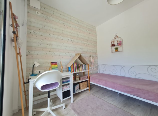 Herverkoop - Villa - Orihuela - La Zenia