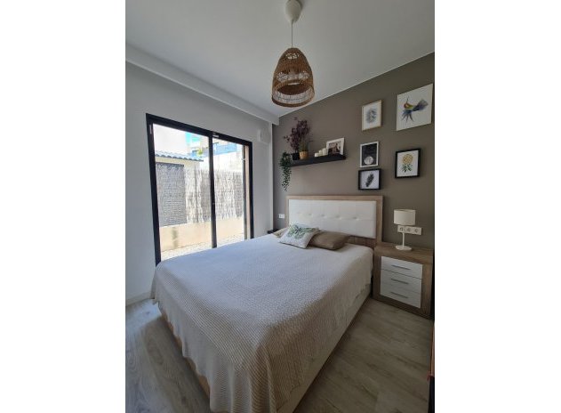 Herverkoop - Villa - Orihuela - La Zenia