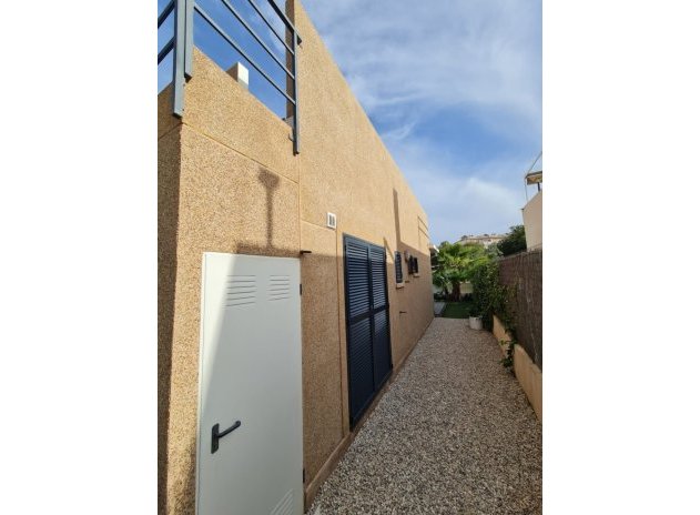 Herverkoop - Villa - Orihuela - La Zenia