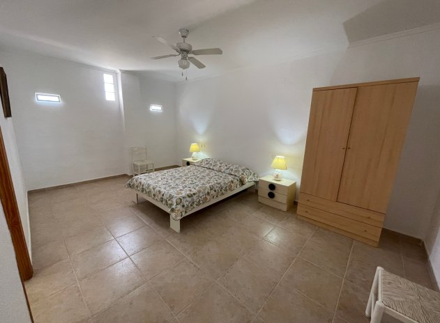 Revente - Villa - Daya Nueva