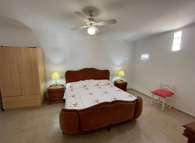 Revente - Villa - Daya Nueva