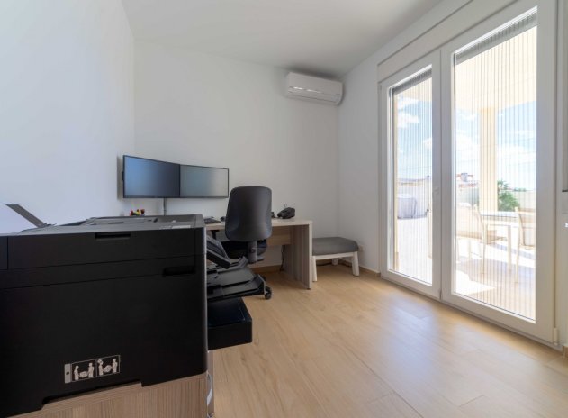 Herverkoop - Villa - Torreta Florida - Torretas