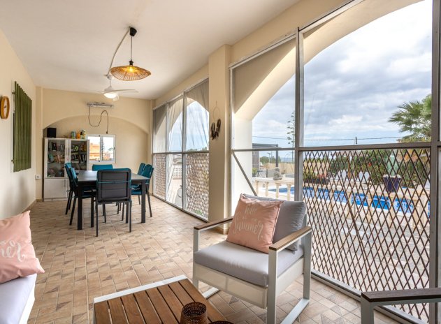 Wiederverkauf - Finca / Ländliches Wohnhaus - Albatera