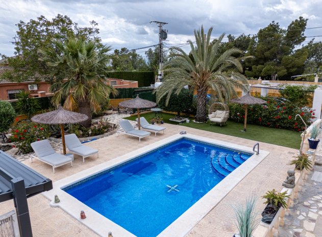 Wiederverkauf - Finca / Ländliches Wohnhaus - Albatera