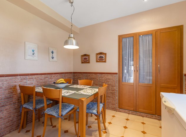 Herverkoop - Villa - Torrevieja - Rocio del Mar