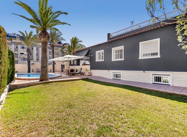 Herverkoop - Villa - Torrevieja - Rocio del Mar