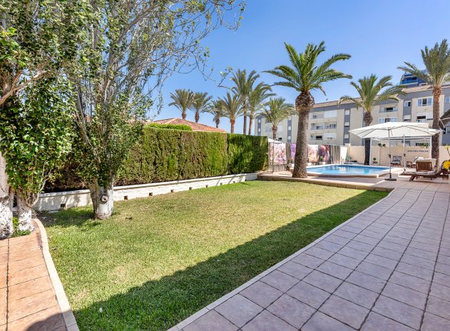 Herverkoop - Villa - Torrevieja - Rocio del Mar