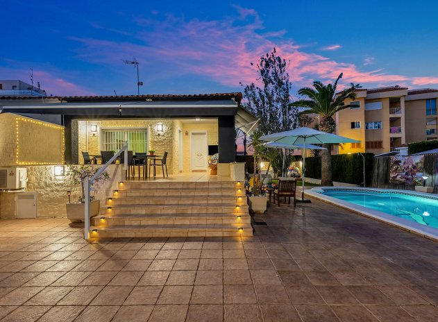 Herverkoop - Villa - Torrevieja - Rocio del Mar