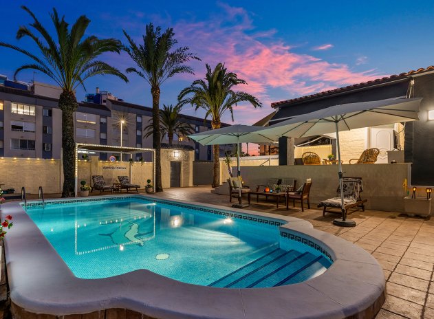 Herverkoop - Villa - Torrevieja - Rocio del Mar