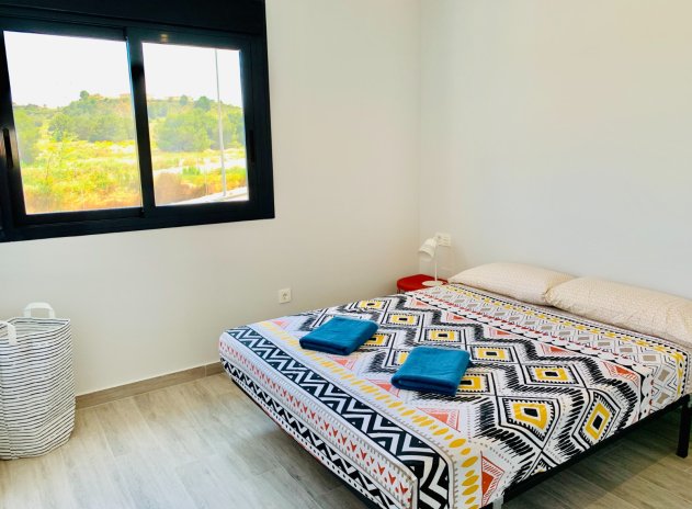 Reventa - Apartamento / Piso - San Miguel de Salinas