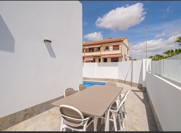 Revente - Villa - Avileses