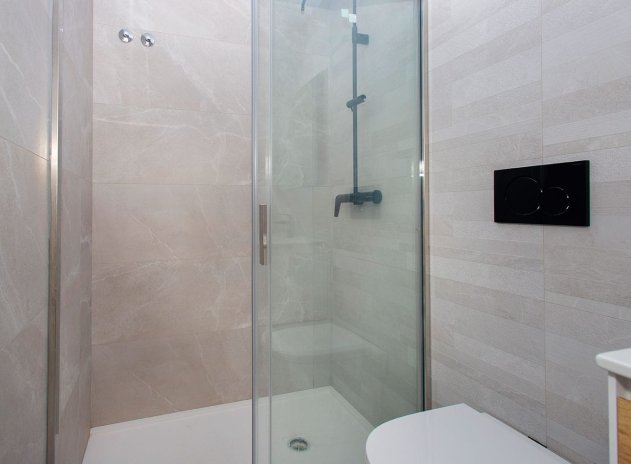 Reventa - Apartamento / Piso - Torrevieja