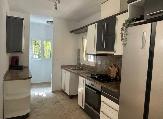 Resale - Villa * - Orihuela Costa - Lomas De Campoamor-las Ramblas