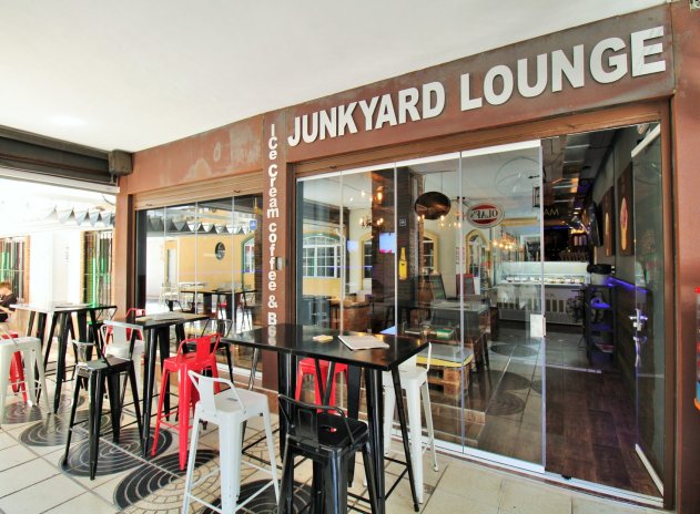 Reventa - Comercial - Villamartin - Villamartín