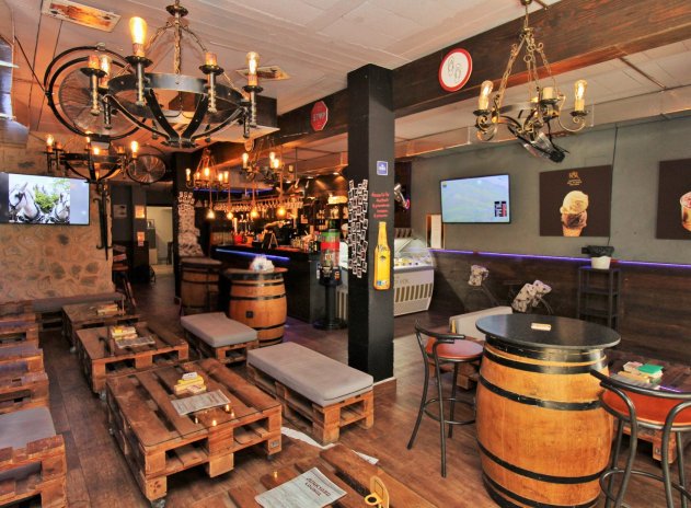 Reventa - Comercial - Villamartin - Villamartín