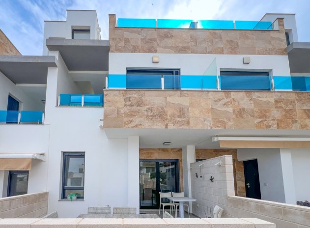 Revente - Maison mitoyenne - Bigastro