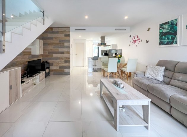 Revente - Maison mitoyenne - Bigastro