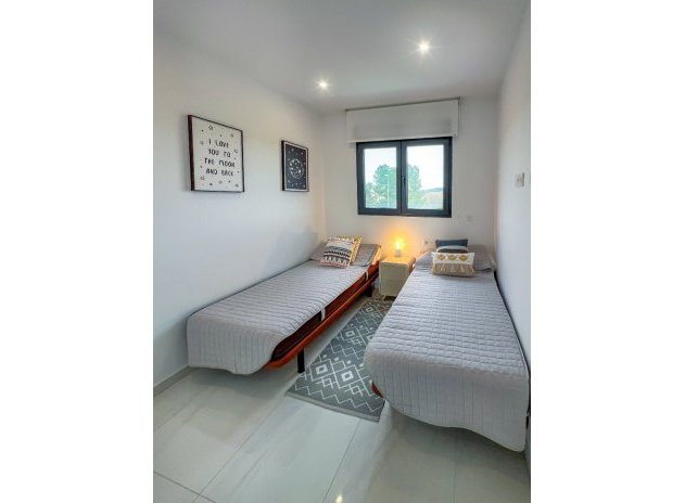 Revente - Maison mitoyenne - Bigastro