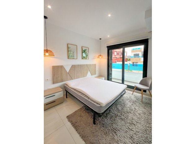 Revente - Maison mitoyenne - Bigastro