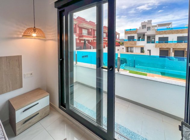 Revente - Maison mitoyenne - Bigastro