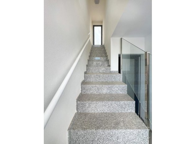 Revente - Maison mitoyenne - Bigastro