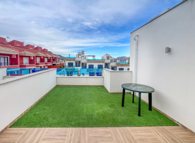 Revente - Maison mitoyenne - Bigastro