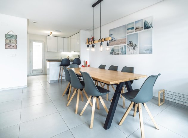 Herverkoop - Rijwoning - Torrevieja - Aguas Nuevas