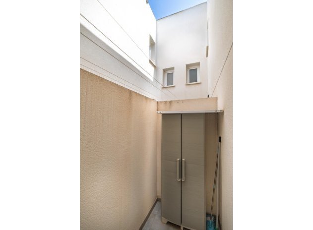 Herverkoop - Rijwoning - Torrevieja - Aguas Nuevas