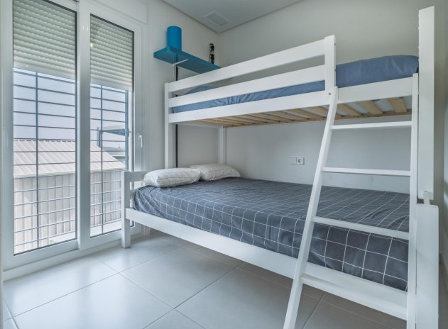 Herverkoop - Rijwoning - Torrevieja - Aguas Nuevas