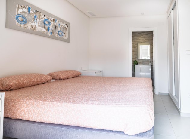 Herverkoop - Rijwoning - Torrevieja - Aguas Nuevas