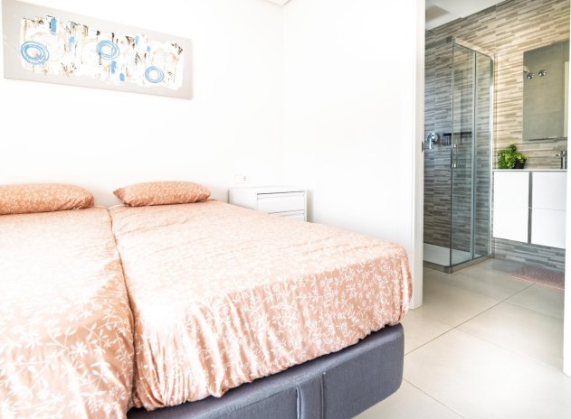 Herverkoop - Rijwoning - Torrevieja - Aguas Nuevas