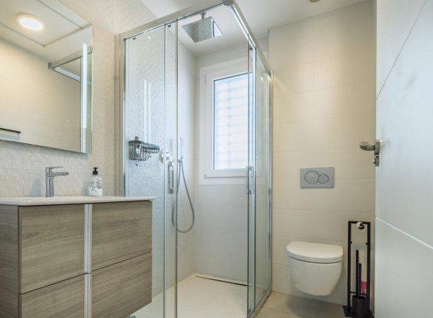 Herverkoop - Rijwoning - Torrevieja - Aguas Nuevas