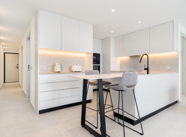 Resale - Apartment / Flat * - Torrevieja