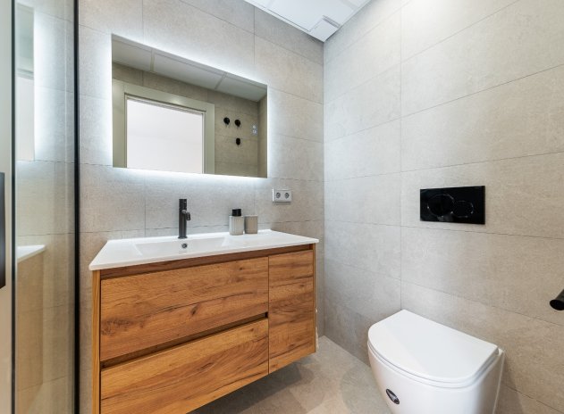 Resale - Apartment / Flat * - Torrevieja