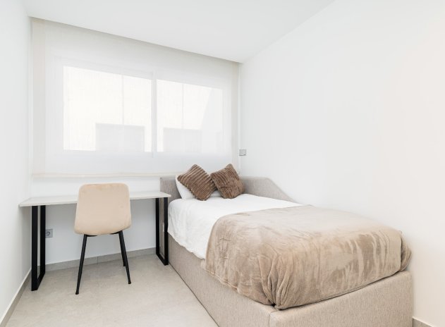 Resale - Apartment / Flat * - Torrevieja