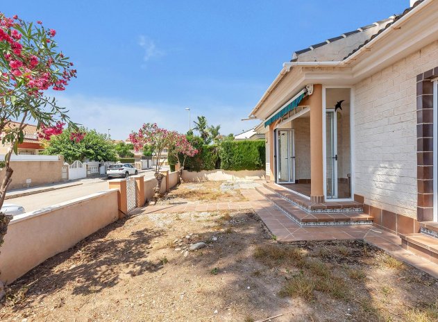 Wiederverkauf - Villa - Pilar de la Horadada - La Torre de la Horadada