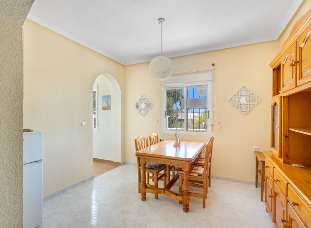 Herverkoop - Villa - San Fulgencio