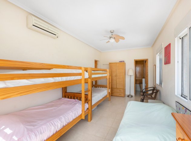 Herverkoop - Villa - San Fulgencio