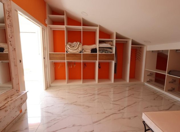 Herverkoop - Villa - Orihuela Costa - Villamartín