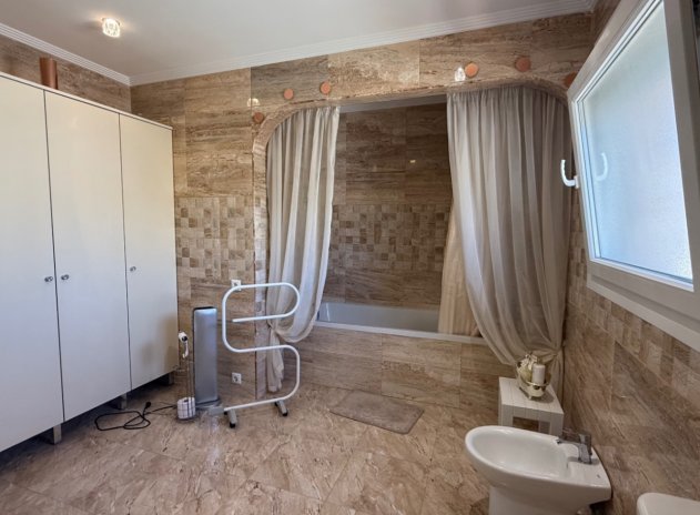 Wiederverkauf - Villa - Torrevieja