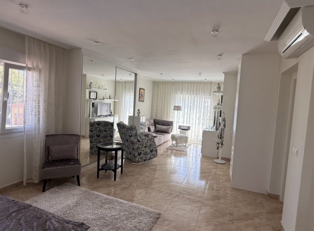 Wiederverkauf - Villa - Torrevieja