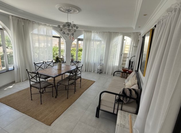 Wiederverkauf - Villa - Torrevieja